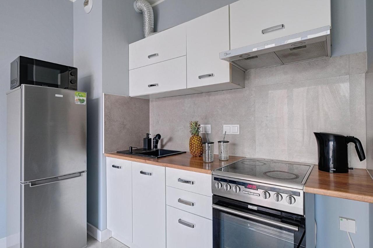 2Br Apt Strzelecka 24 With Balcony Apartment Warsaw Exterior photo