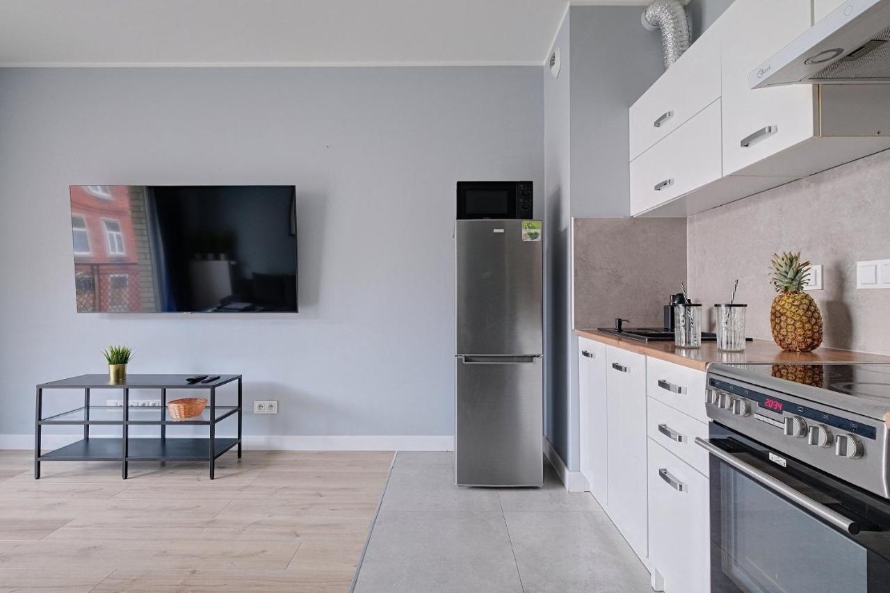 2Br Apt Strzelecka 24 With Balcony Apartment Warsaw Exterior photo